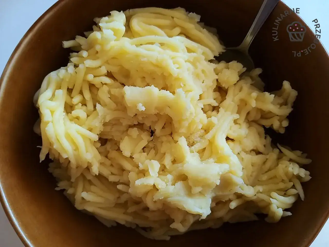 Jaka mąka do klusek śląskich? Poznaj sekret zasady 1/4!