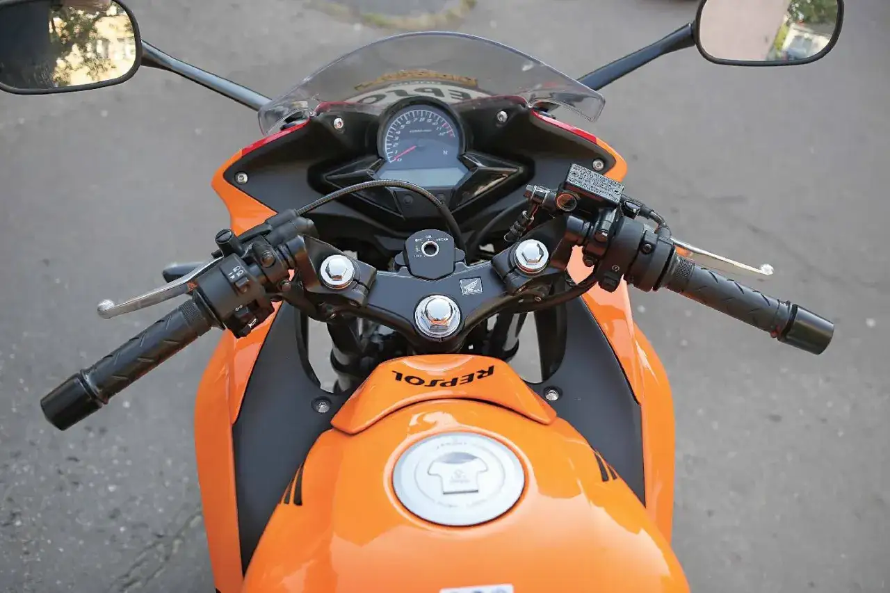Ile pali honda cbr 125? Sprawdź średnie zużycie paliwa i oszczędności