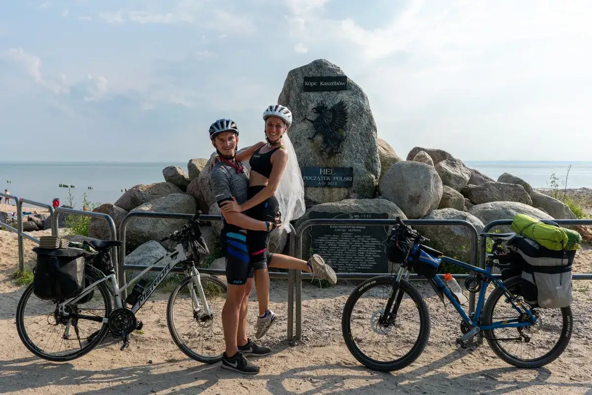 Świnoujście-Hel R10: Jak zaplanować rowerową wyprawę życia?