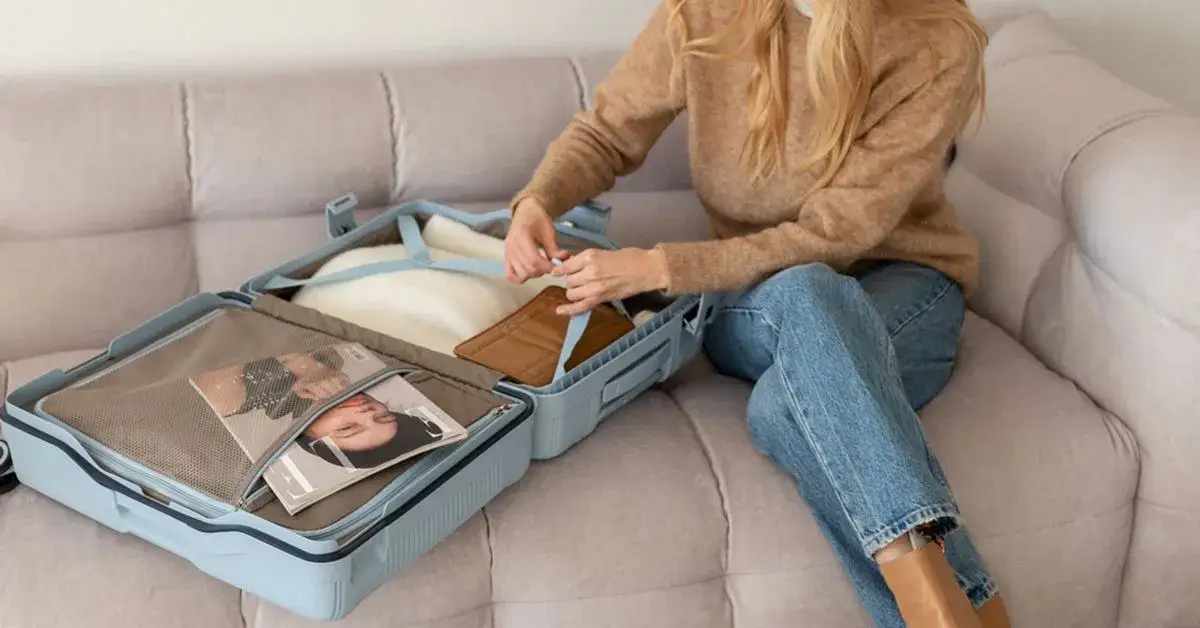 Jak się spakować do małej walizki, aby uniknąć stresu i chaosu