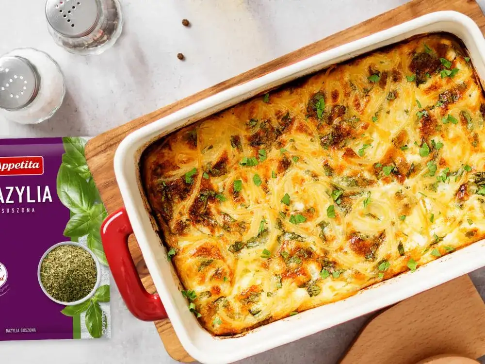 Co zrobić z ugotowanego makaronu? 15+ pomysłów zero waste!