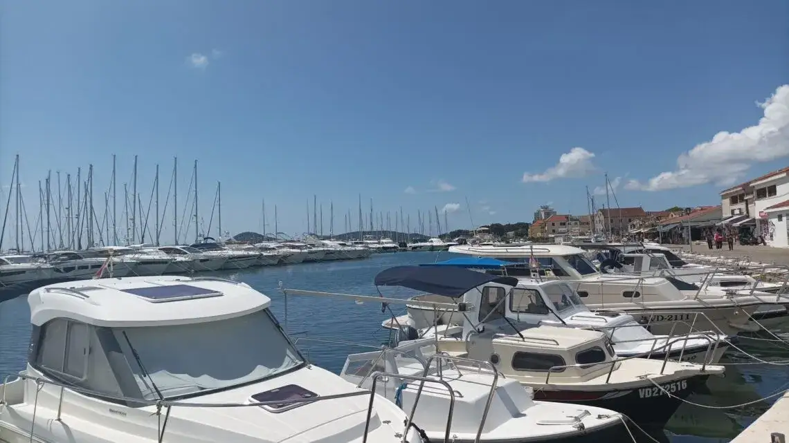 Najlepsze atrakcje w Vodicach, które musisz zobaczyć na wakacjach