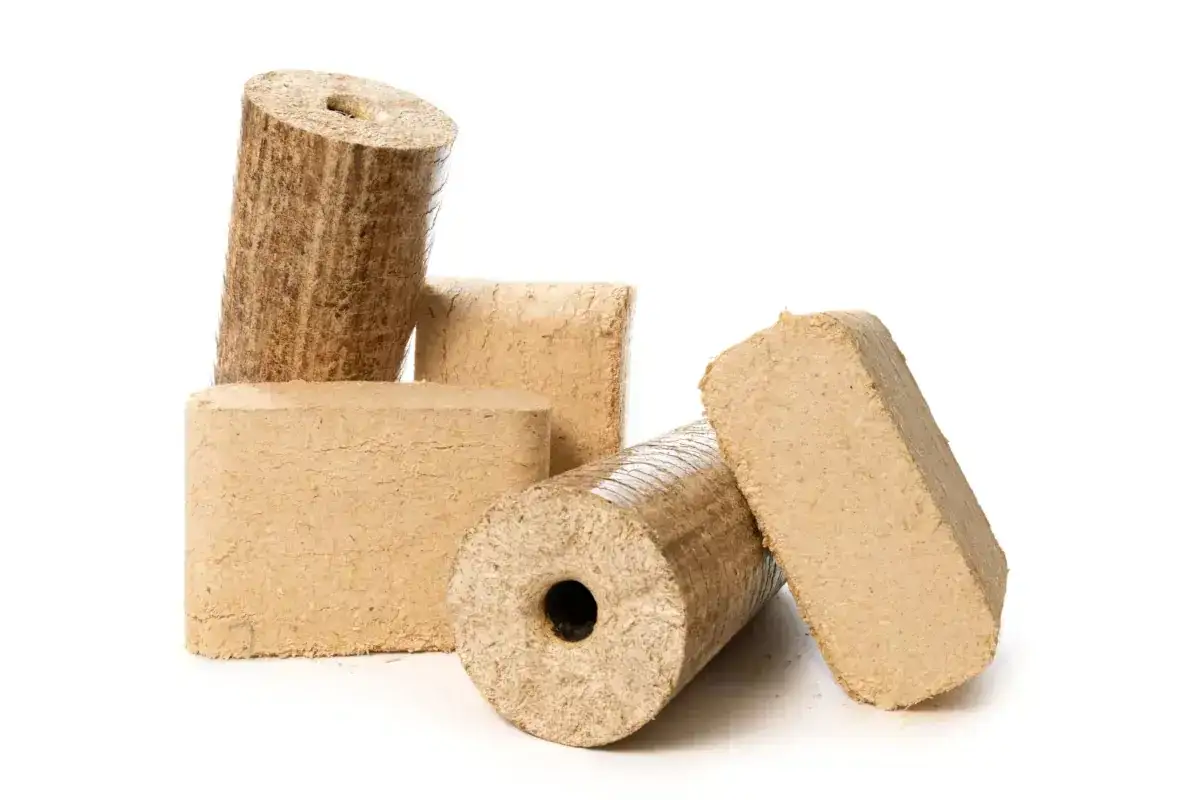 Co lepsze brykiet czy węgiel do pieca? Odkryj wady i zalety