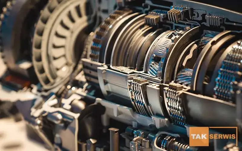 Uszkodzona pompa sprzęgła: Miękki pedał? Objawy i co robić!