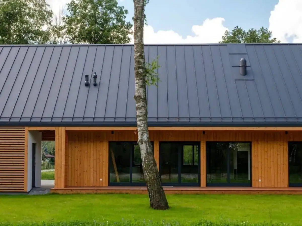 Domy modułowe: pozwolenie czy zgłoszenie? Znamy zasady!