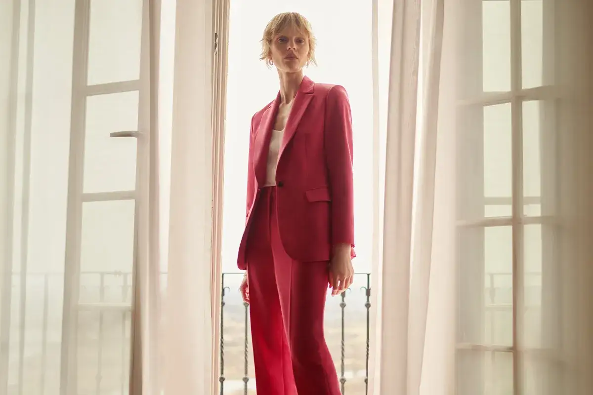 Co założyć na chrzciny jako gość - eleganckie i skromne stylizacje