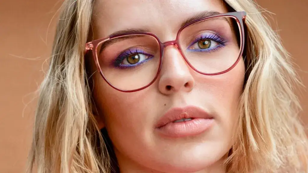 Cena okularów progresywnych z fotochromem: Jak nie przepłacić?