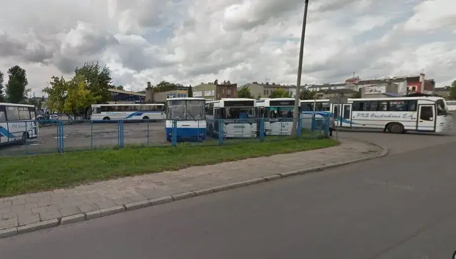 PKS Częstochowa: Rozkład, Bilety i Porady - Sprawdź Teraz!