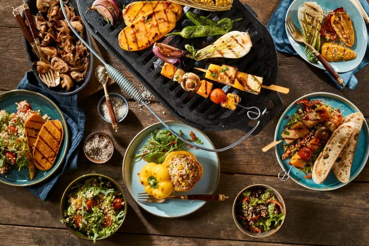 Pyszne wegetariańskie potrawy na grilla, które zachwycą każdego