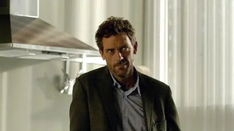 House 2023 - recenzja sensacyjnego serialu medycznego z Hughiem Laurie