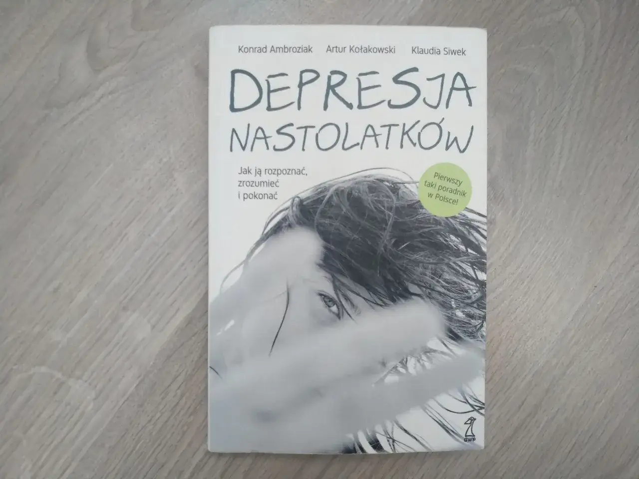 Jak leczyć depresję u nastolatków? Przewodnik dla rodziców