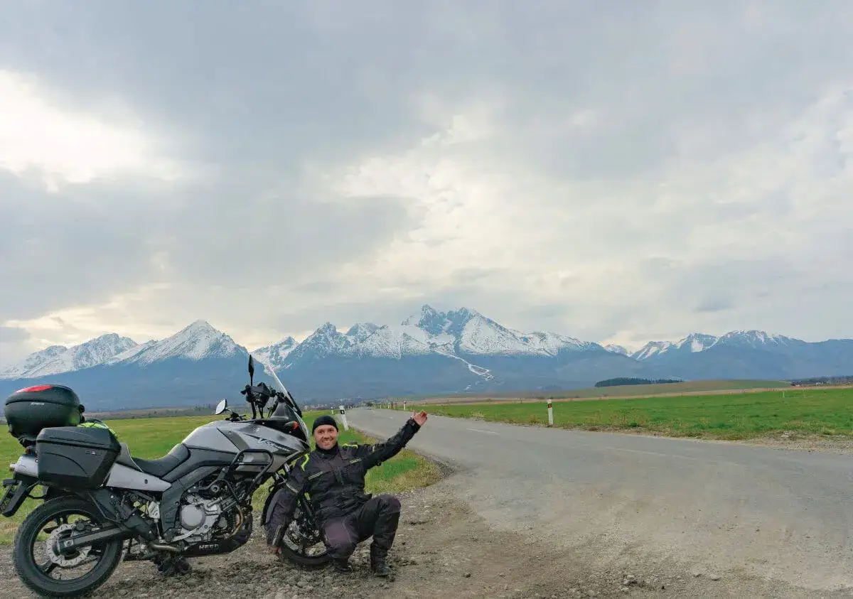 Czechy motocyklem: bezpłatne autostrady i TOP trasy czekają!