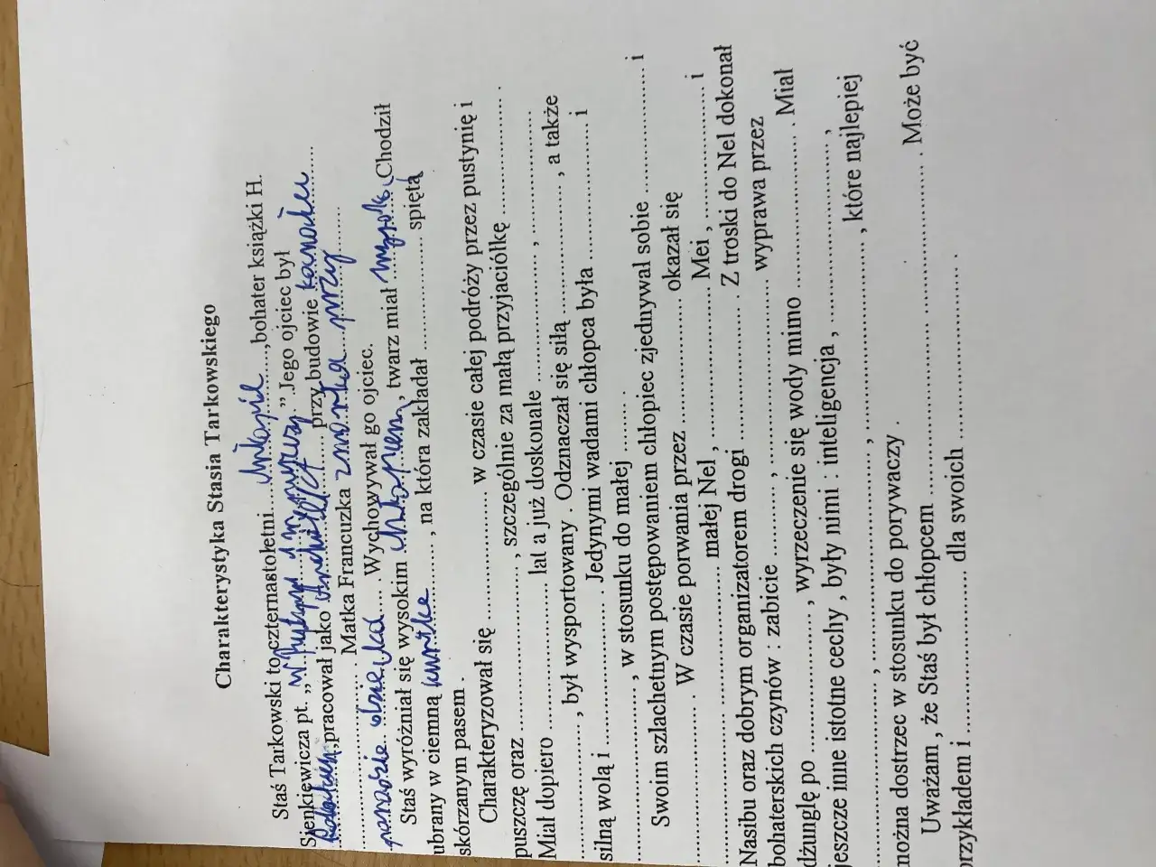 Staś Tarkowski: Od chłopca do bohatera analiza dla ucznia