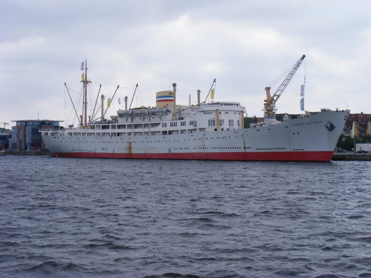 Największa katastrofa statku na Bałtyku: szokujące fakty o tragedii morskiej