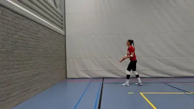 Skuteczne ćwiczenia siatkarskie: 15 prostych technik do treningu w domu