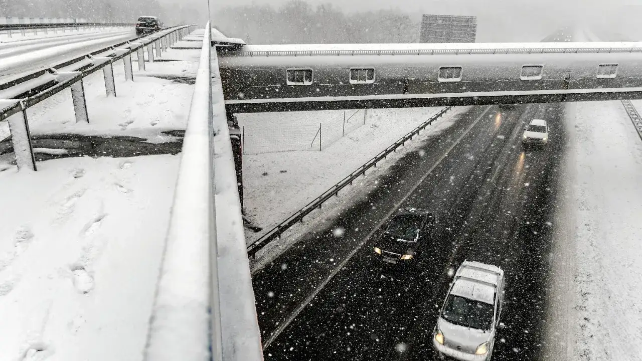 Kto nie może wjechać na autostradę? Sprawdź listę zakazanych pojazdów