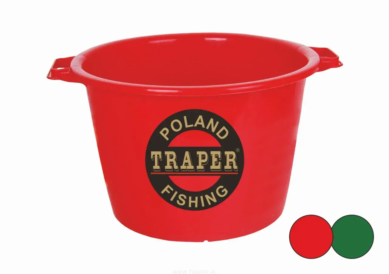 Czerwony pojemnik na zanętę z logo "TRAPER FISHING POLAND". Idealny do przechowywania przynęt wędkarskich.