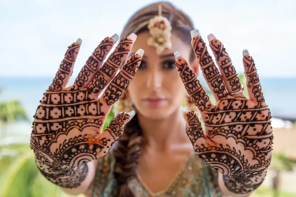 Jak się ubrać na hinduskie wesele, aby uniknąć faux pas?