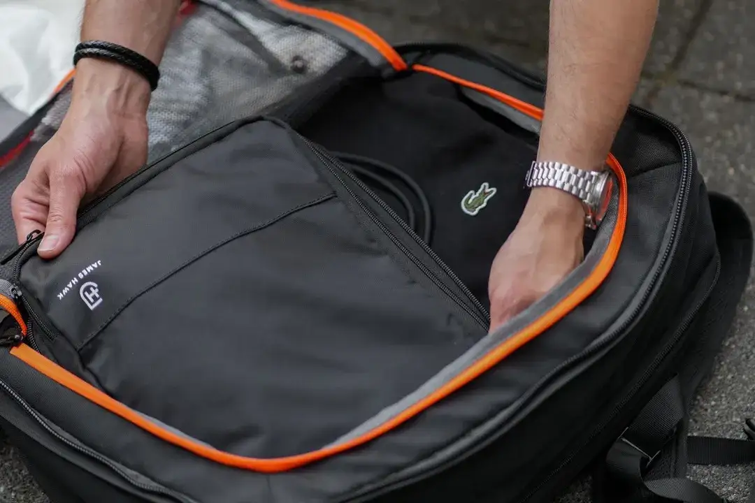 Plecak otwierany jak walizka 30l – idealne rozwiązanie dla podróżników