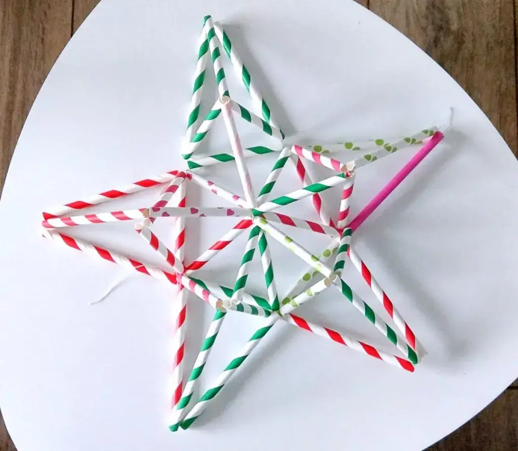 Ozdoby ze słomy jak zrobić: proste instrukcje na piękne dekoracje