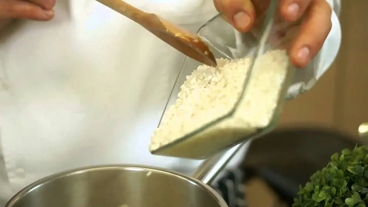 Ile ryżu na osobę do risotto? Odkryj idealne proporcje