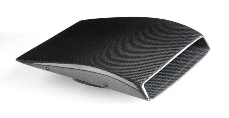 Wlot powietrza na dach: klucz do skutecznej wentylacji poddasza