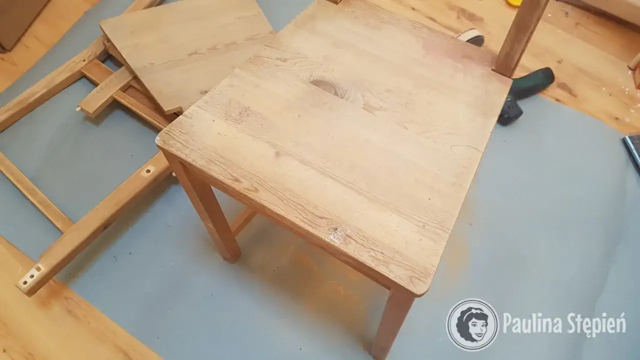 Jak odnowić krzesła z ekoskóry? Warto! Poradnik DIY krok po kroku