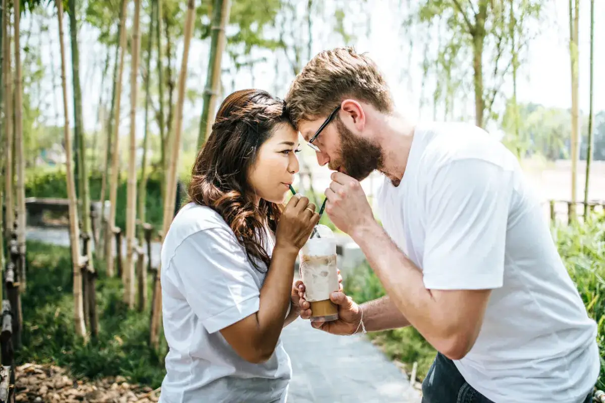 Pierwsza randka: Jak zrobić dobre wrażenie? Praktyczny poradnik