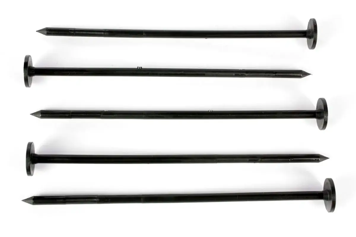 Co ile kołki do agrowłókniny? Sprawdź, jak je prawidłowo rozmieszczać