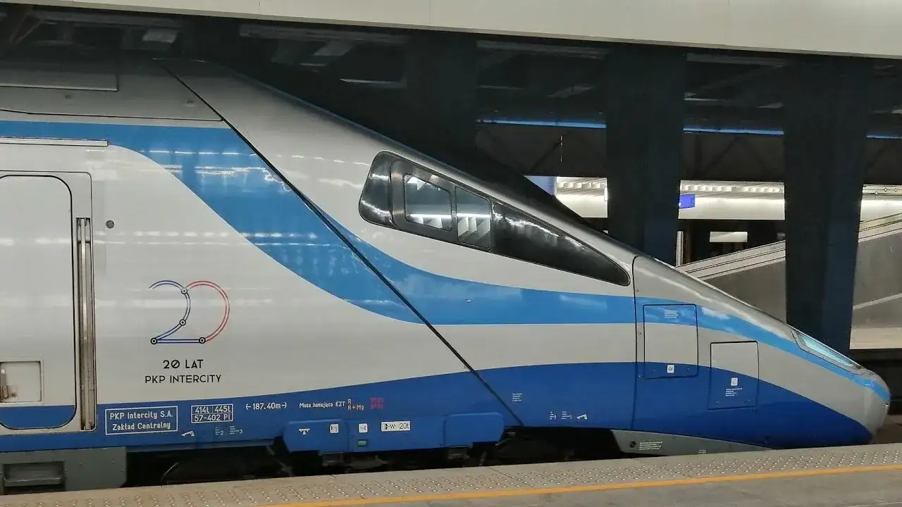 IC pociąg co to znaczy? Poznaj wygodne połączenia kolejowe w Polsce
