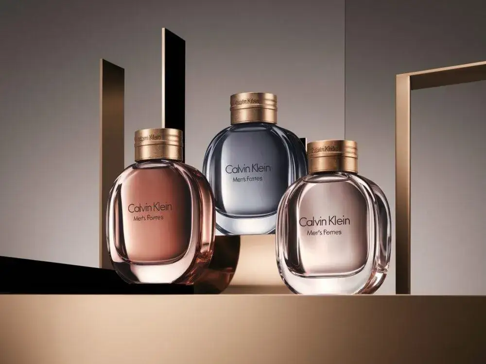 Męskie perfumy: EDT czy EDP? Sekret wyboru idealnego zapachu.