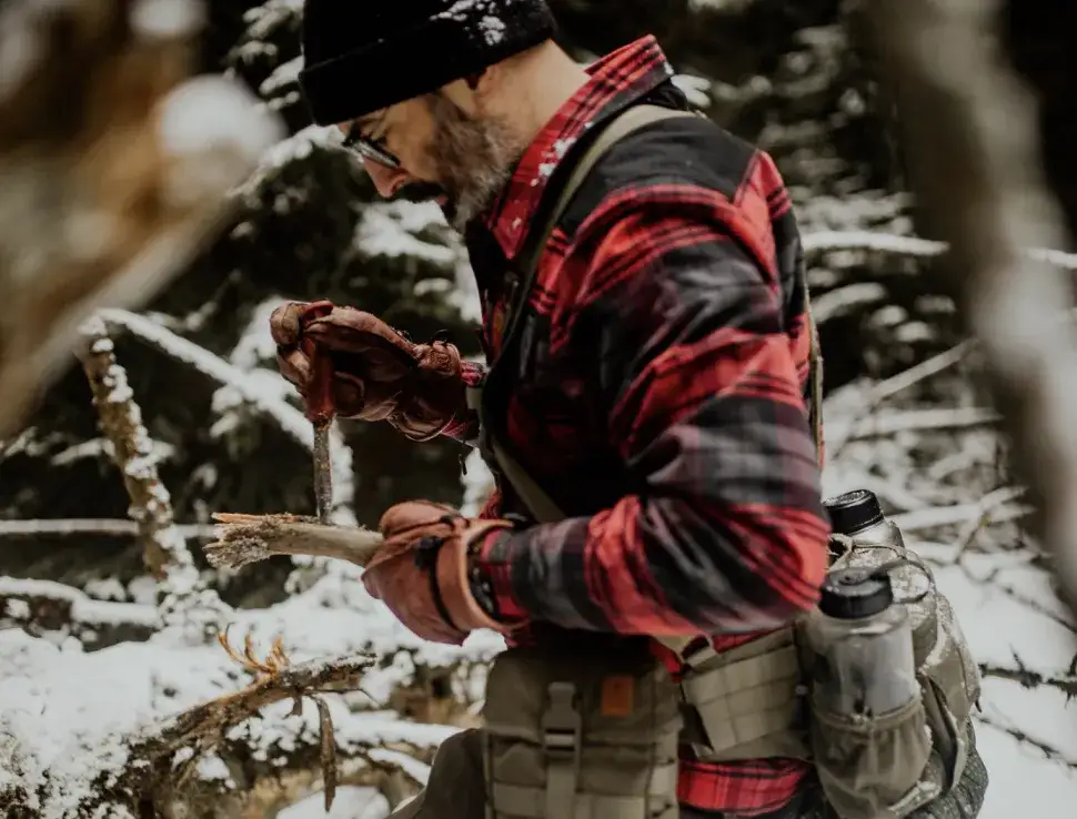 Polary wojskowe – czym różnią się od zwykłych polarów?