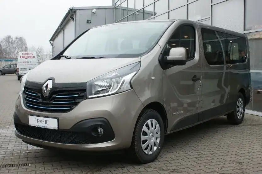 Ile można zarobić na wynajmie busa? Zaskakujące fakty i liczby