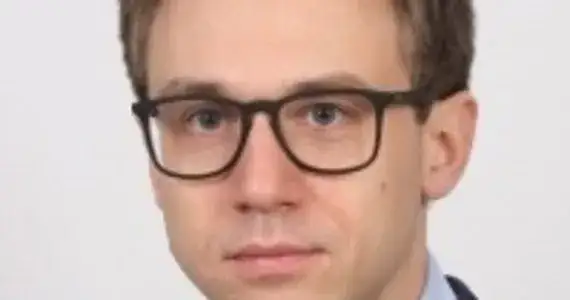 Kim jest Mikołaj Przydacz? Szczegółowa biografia i osiągnięcia w życiu 