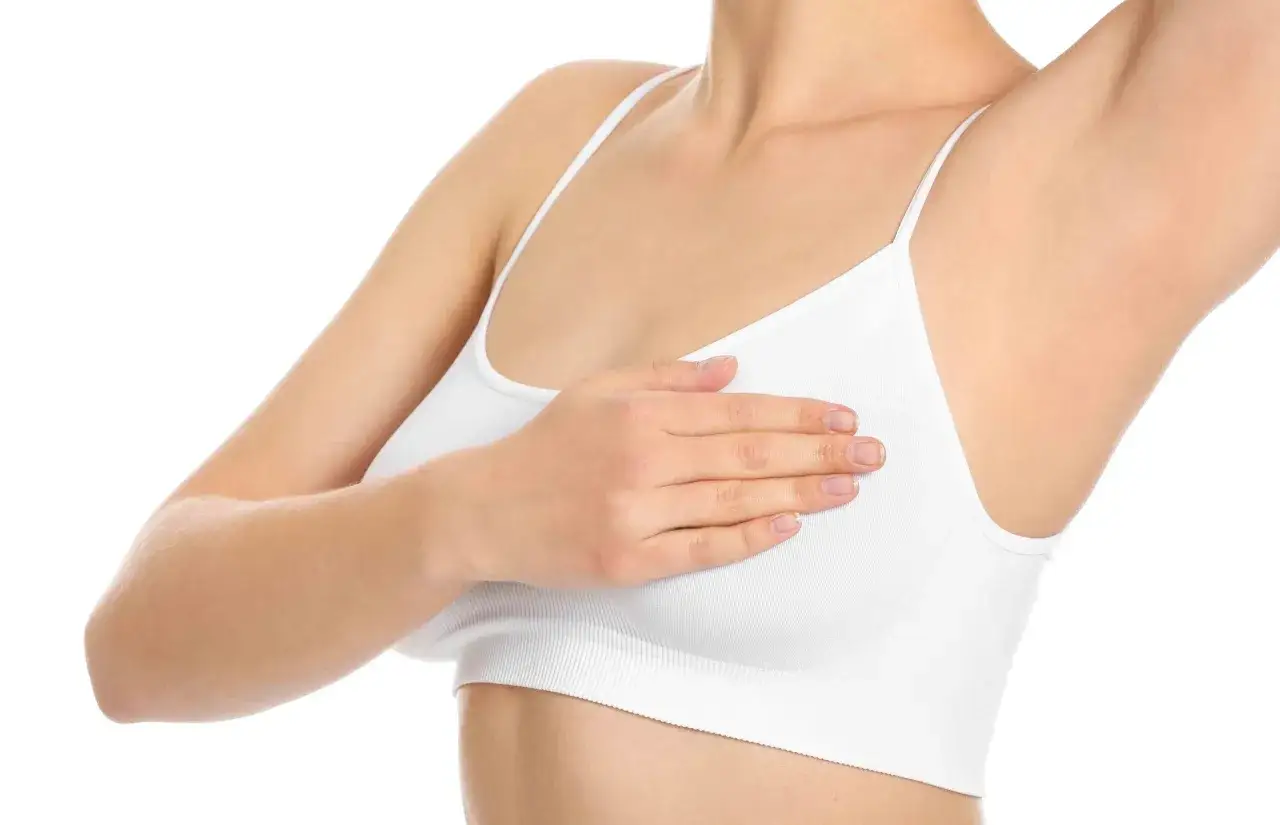 Ile kosztuje lifting biustu? Sprawdź, co wpływa na cenę i uniknij niespodzianek