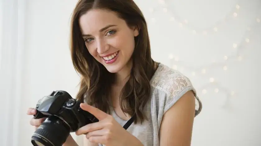 Lustrzanka wielkoformatowa: Jak wybrać najlepszy model dla siebie