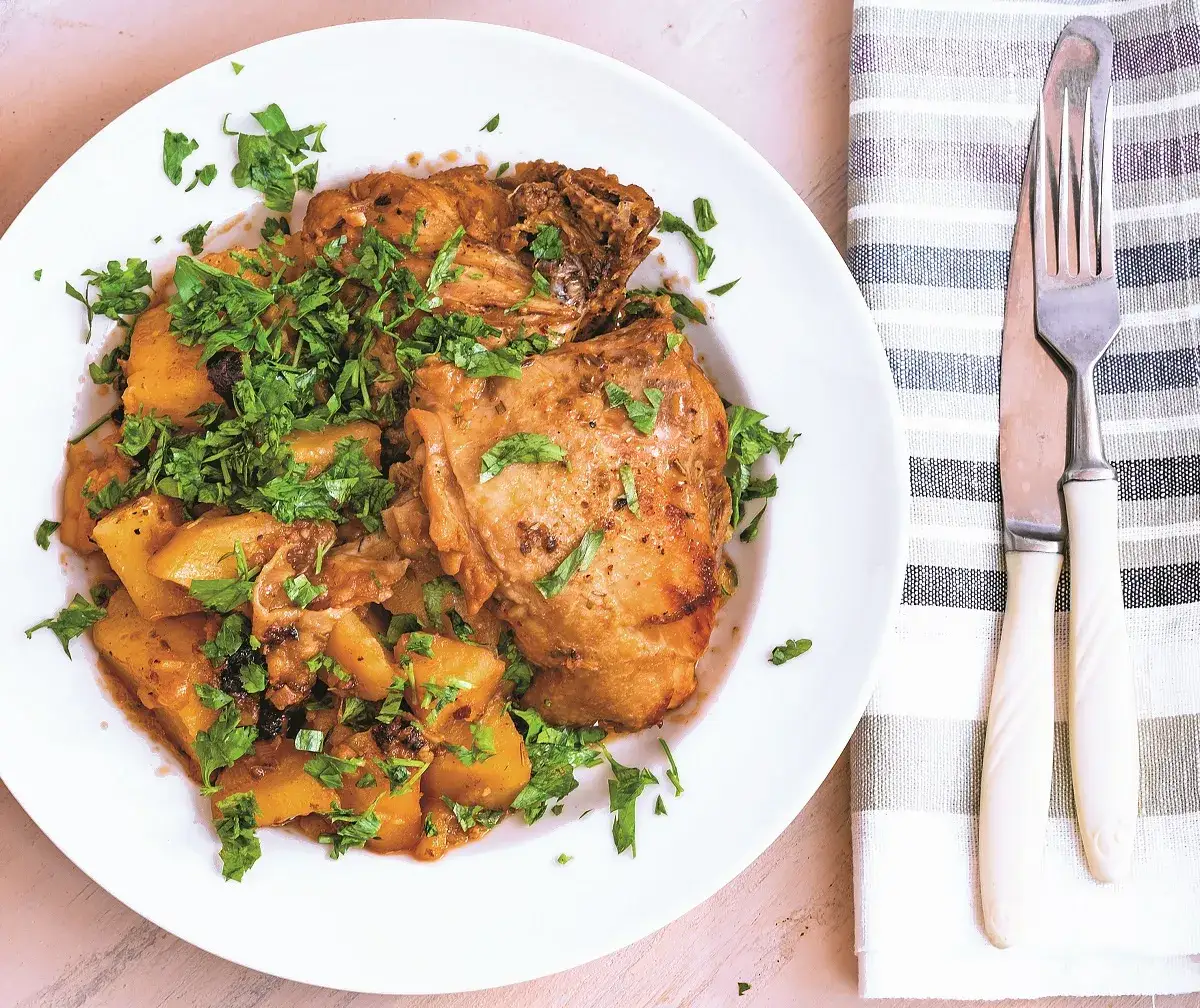 Jak piec udka w rękawie, aby były soczyste i pełne smaku