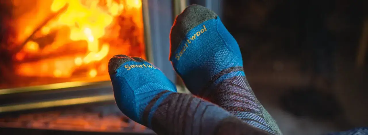 Jakie skarpetki na zimę zapewnią Ci ciepło i komfort?