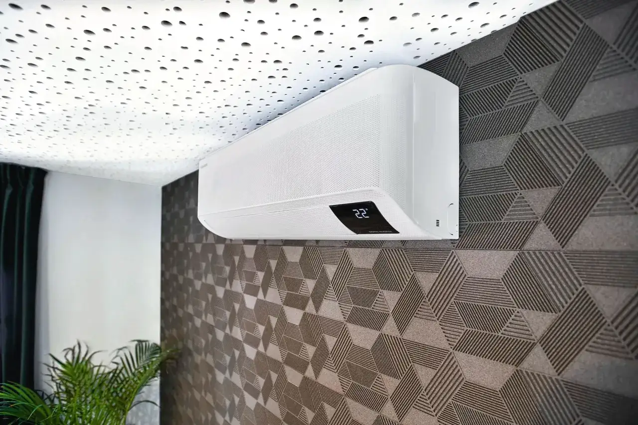 Co lepsze: klimatyzator czy klimator? Sprawdź, co wybrać dla siebie