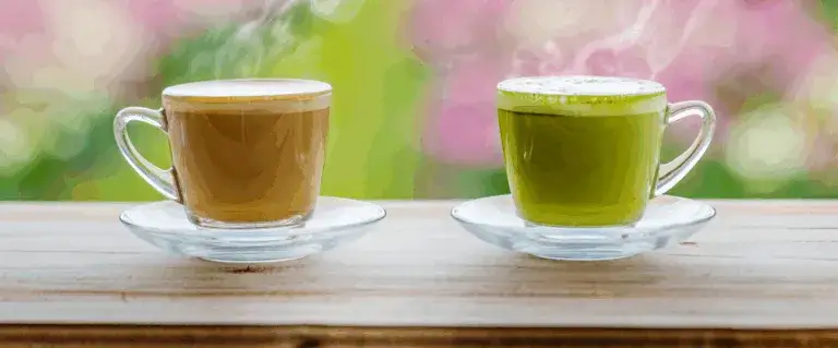 Czy matcha to kawa? Odkryj różnice i wybierz lepszy napój