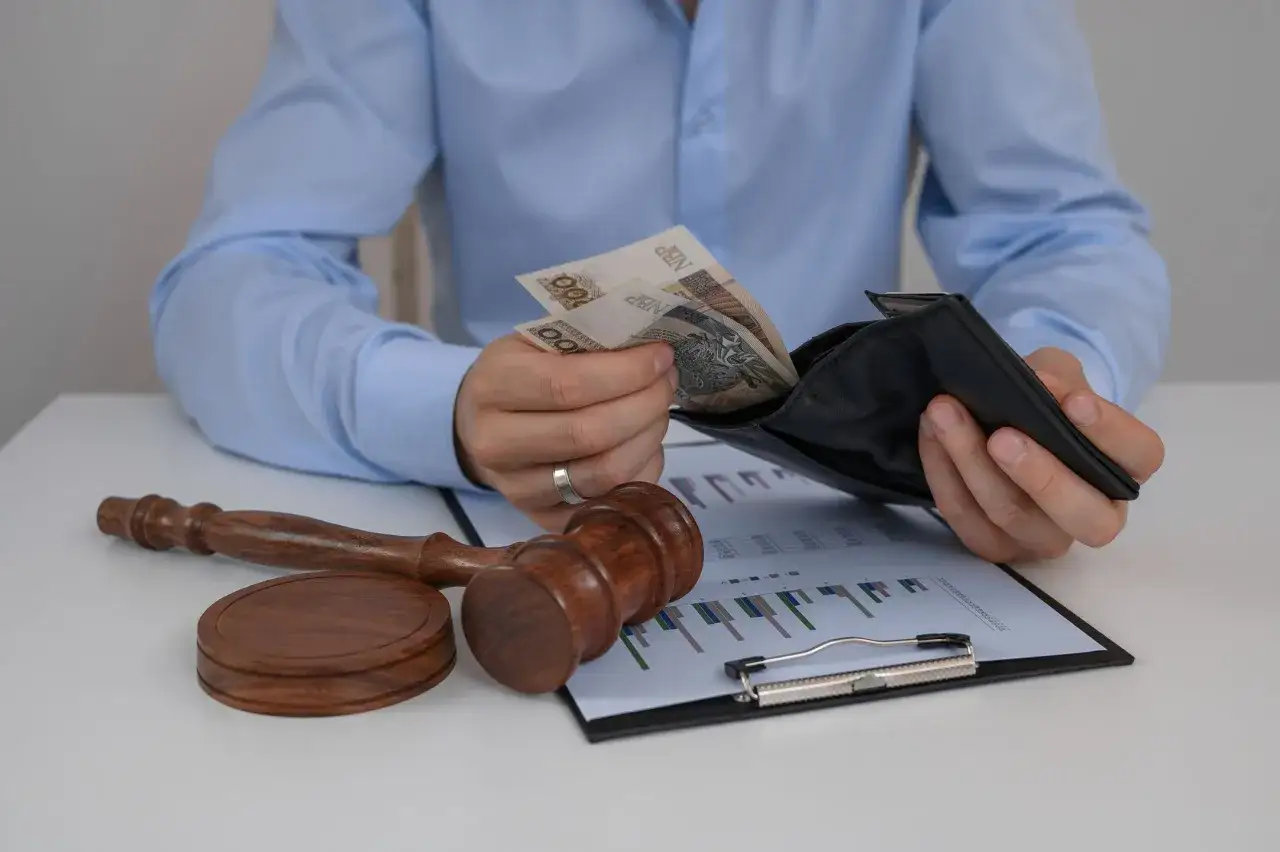 Wycena nieruchomości przez komornika i co dalej - uniknij kłopotów finansowych