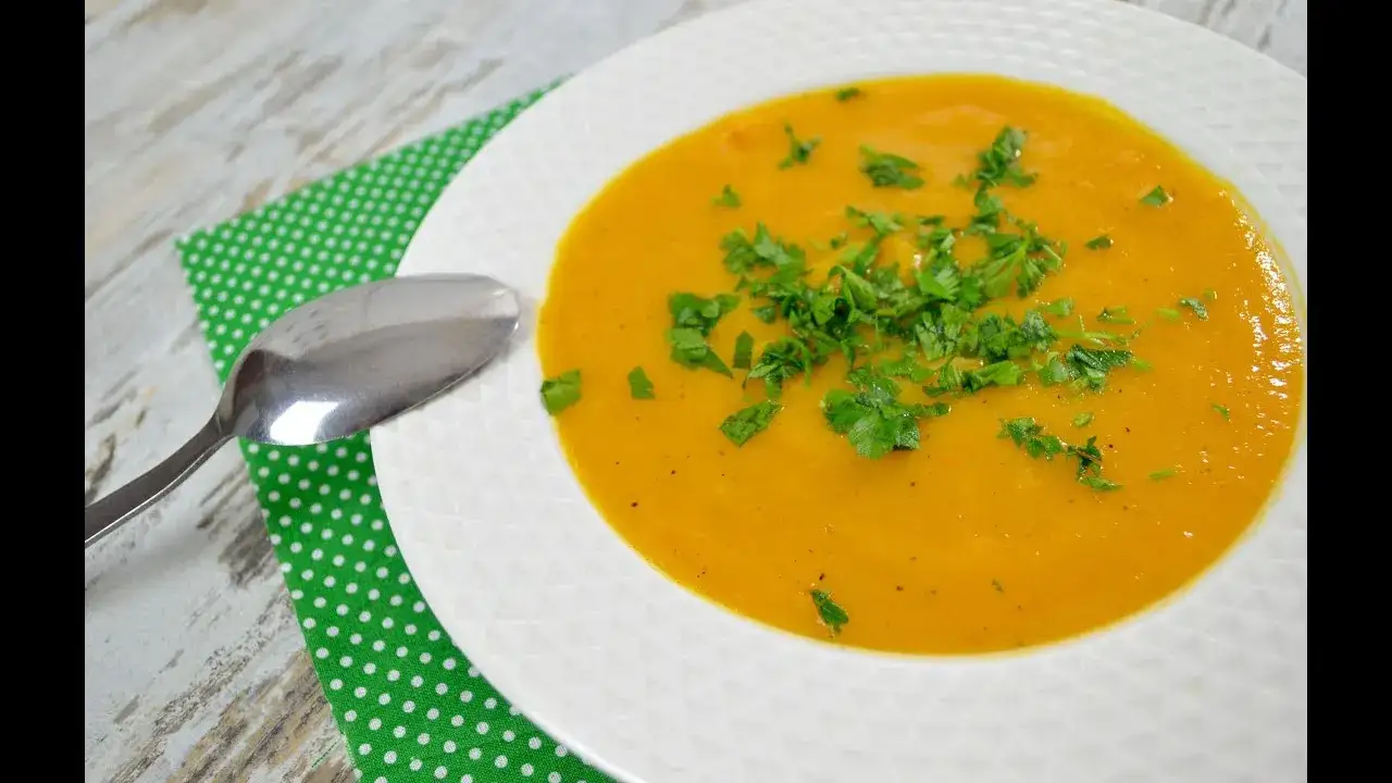 Jak zrobić zupę krem, która zachwyci smakiem i prostotą przygotowania