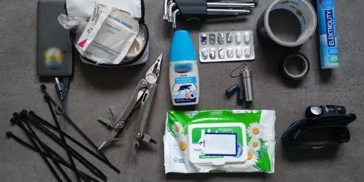 Co zabrać na wyprawę motocyklową, by uniknąć problemów i jechać bezpiecznie