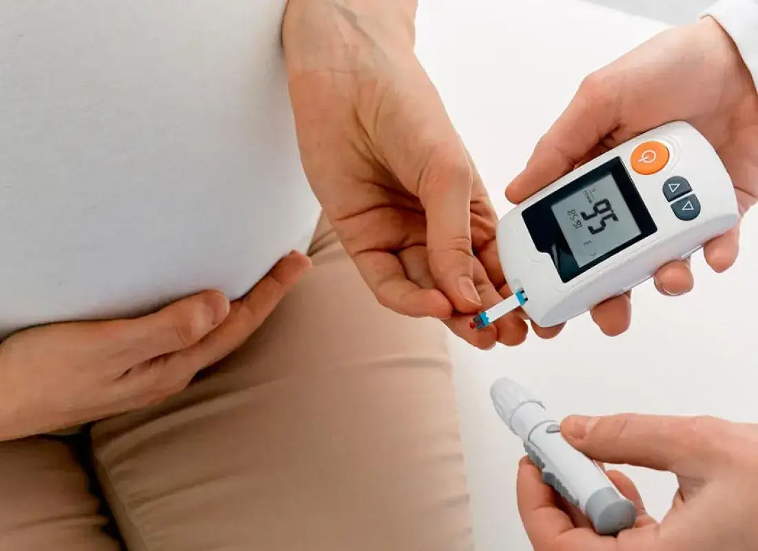 Azúcar alta en mujeres: Síntomas únicos que debes conocer