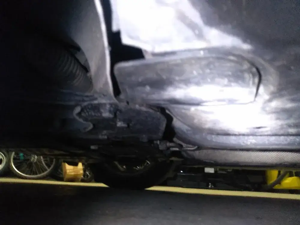 Gdzie podłożyć lewarek w Skodzie Octavii? Bezpieczne punkty podparcia i porady