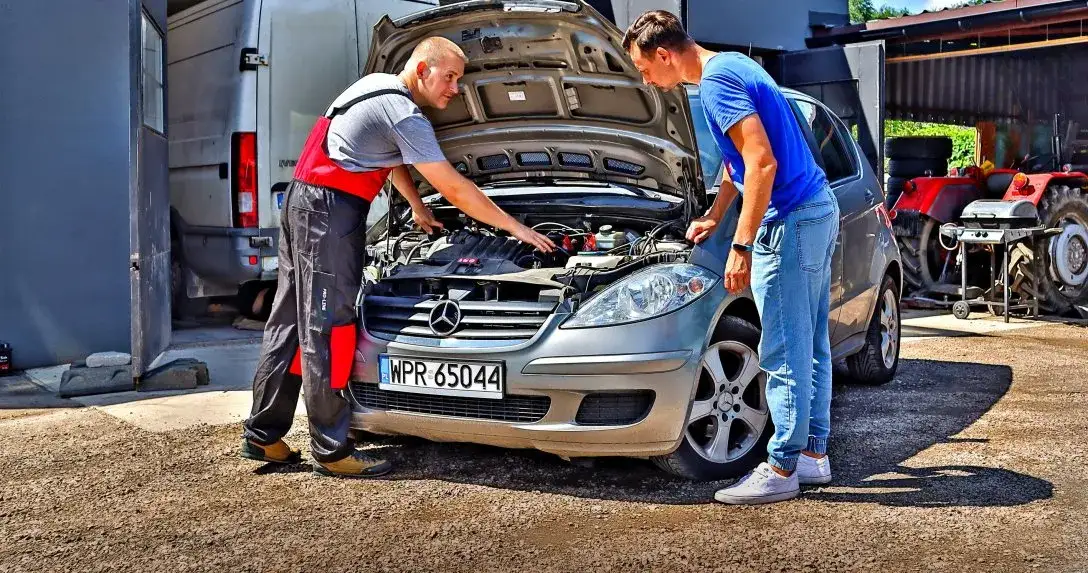 Gdzie zgłosić nielegalny warsztat samochodowy i uniknąć problemów?