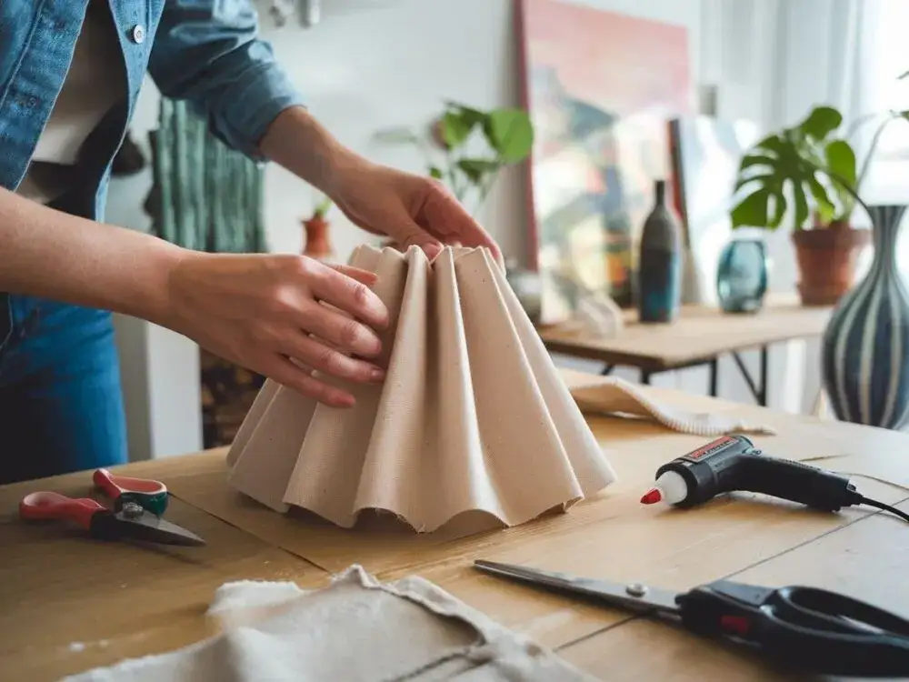 Jak wybrać papier na abażur DIY? Praktyczny poradnik