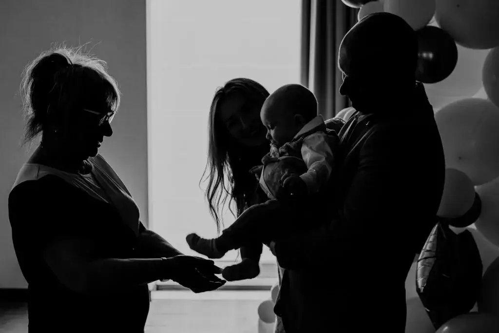 Fotograf na chrzest: Ceny od 600 zł! Jak wybrać mądrze?