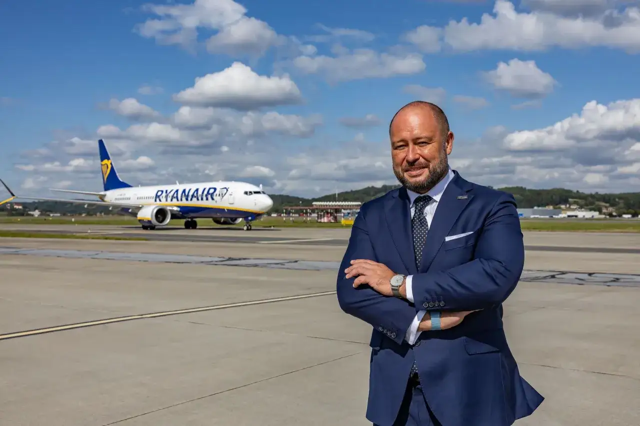 Kraków: Ile lotnisk pasażerskich? Odpowiedź i porady dla podróżnych