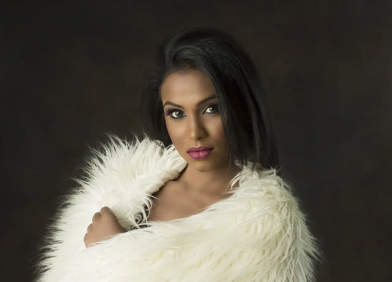 Plamy po farbie na skórze? Sprawdzone sposoby na szybkie usunięcie